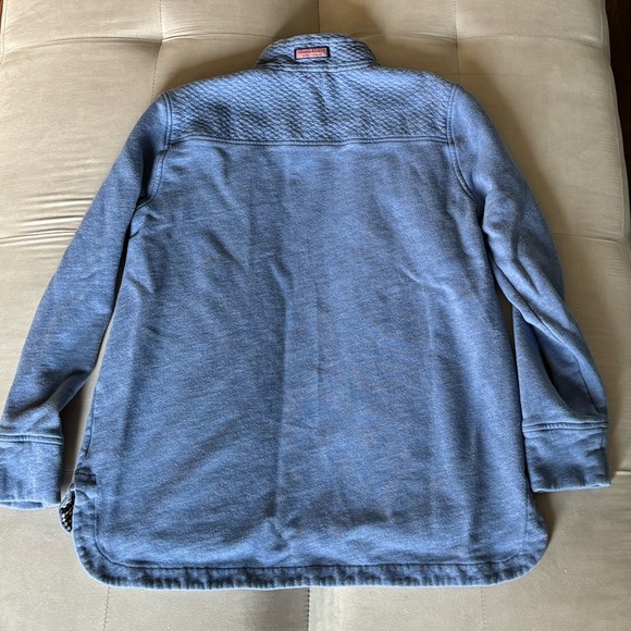 Vineyard Vines Relaxed Curved Hem Shep Shirt Size M - Picture 2 of 7